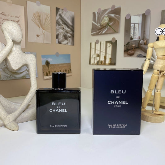 Bleu de Chanel Eau de Parfum 100ml – Fragranza Maschile Elegante e Intensa