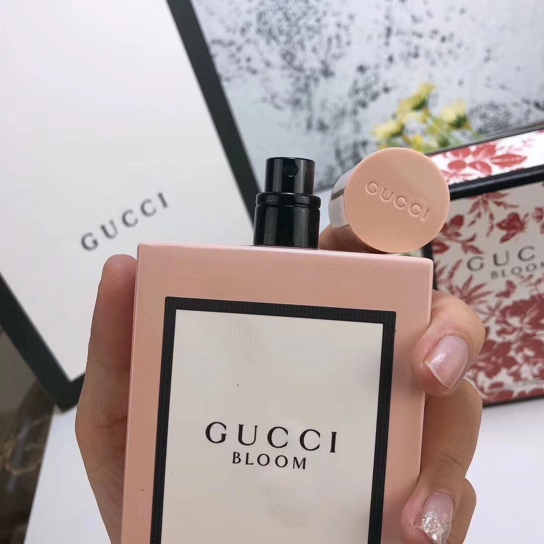 Gucci Bloom Eau de Parfum 100ml – Fragranza Femminile Floreale e Raffinata